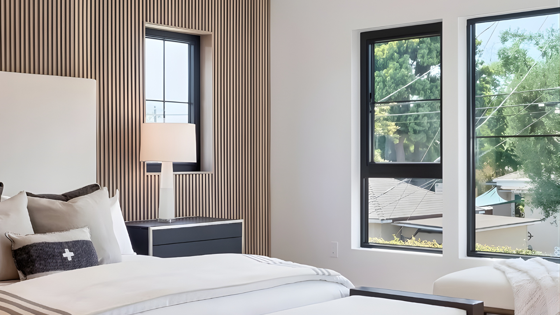 VLX 500 Single & Double Hung Window in Plantation, FL | TruePane Windows & Doors - detail 4